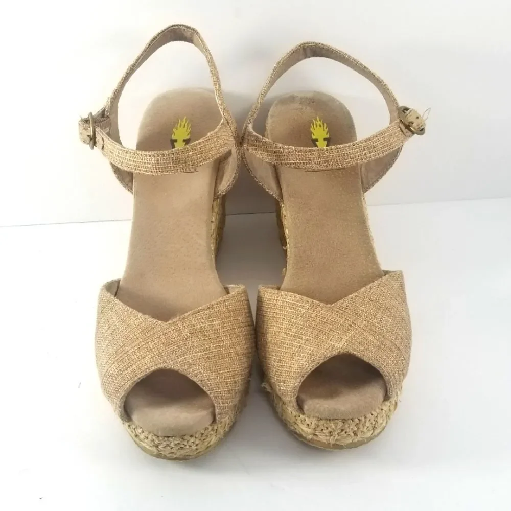Volatile Platform Wedge Heels Size‎ 9. S771